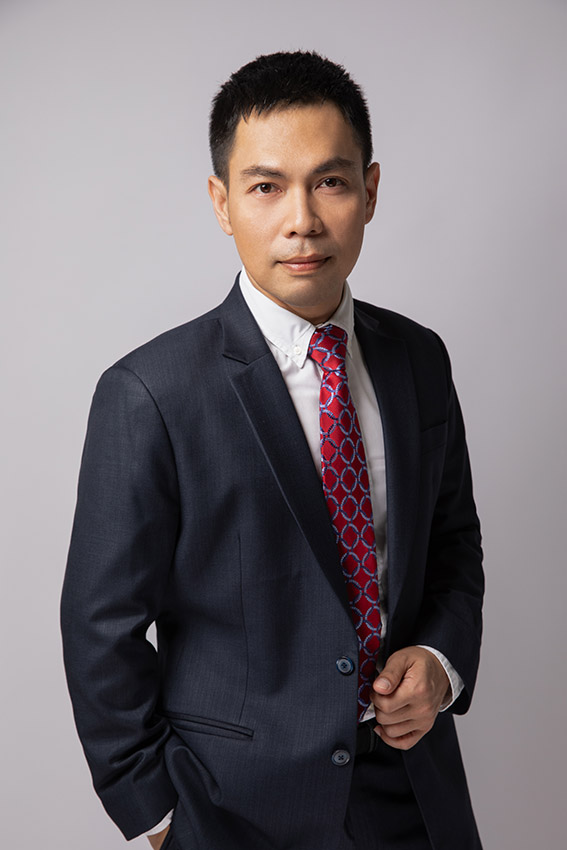 Mr. Vorawach Arunyaves